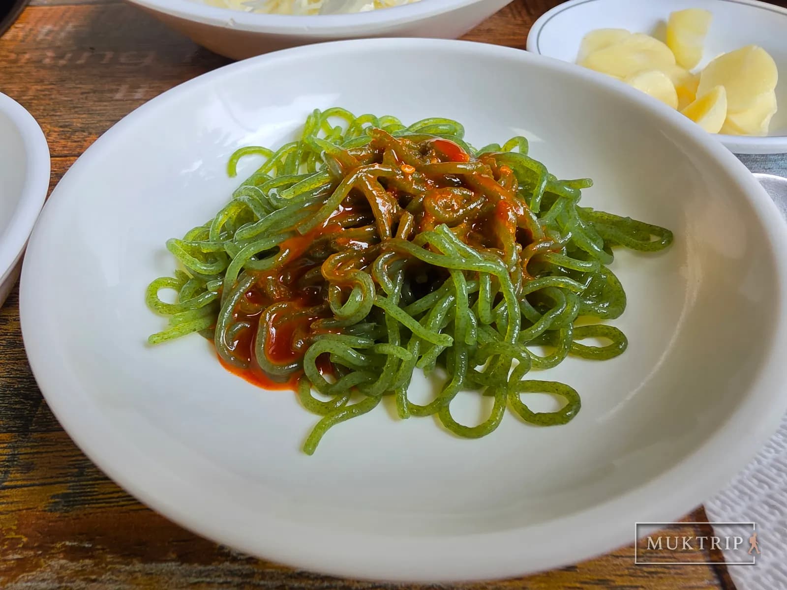 Konjac tossed in vinegared gochujang