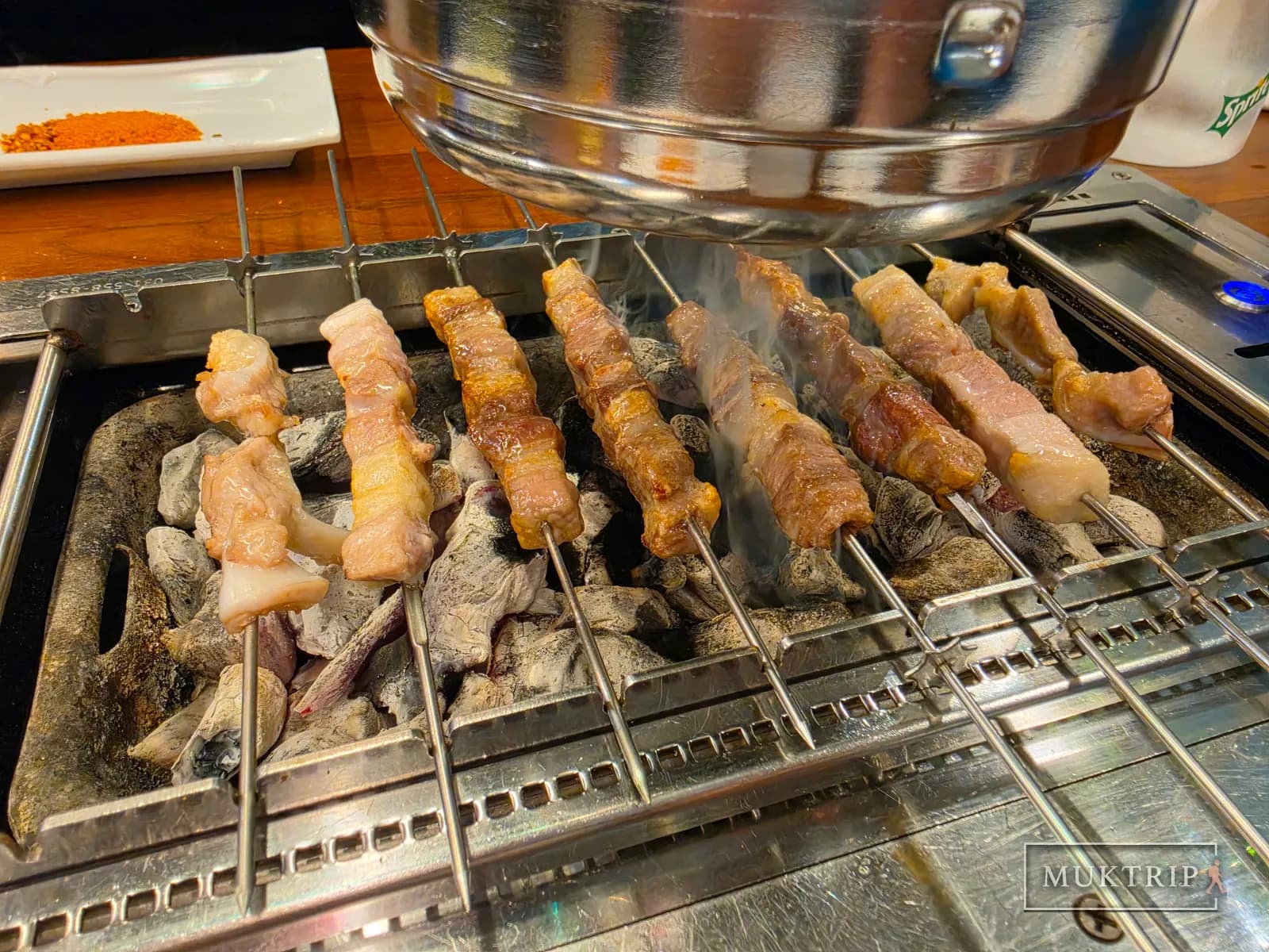 Songtan Yangkkochi (Lamb Skewers Restaurant) in Seojeong-dong, Pyeongtaek: Review of Unlimited Lamb Skewers and Charcoal-Grilled Skewers