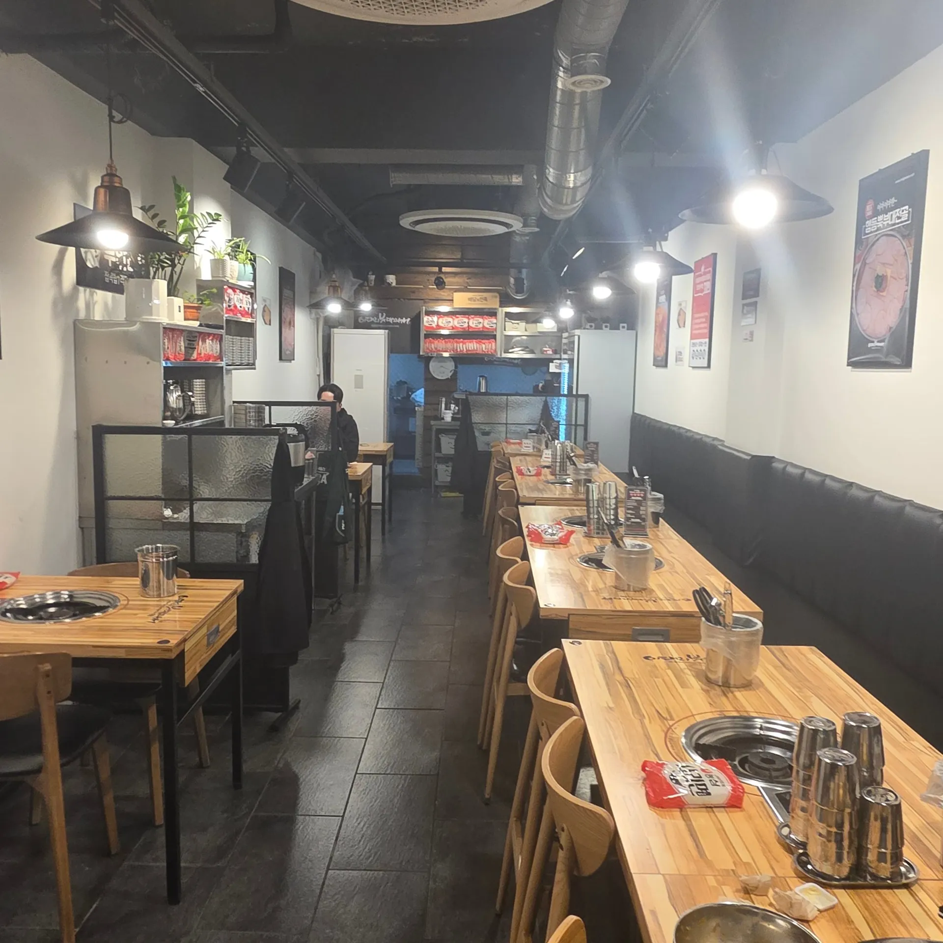 Interior of Itary Budae-jjigae Nakseongdae Branch